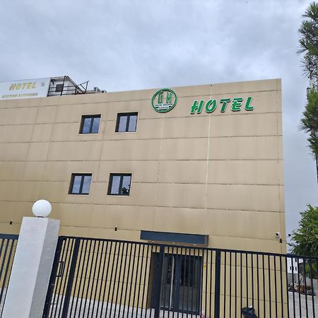 Hotel Golden アルコルコン エクステリア 写真